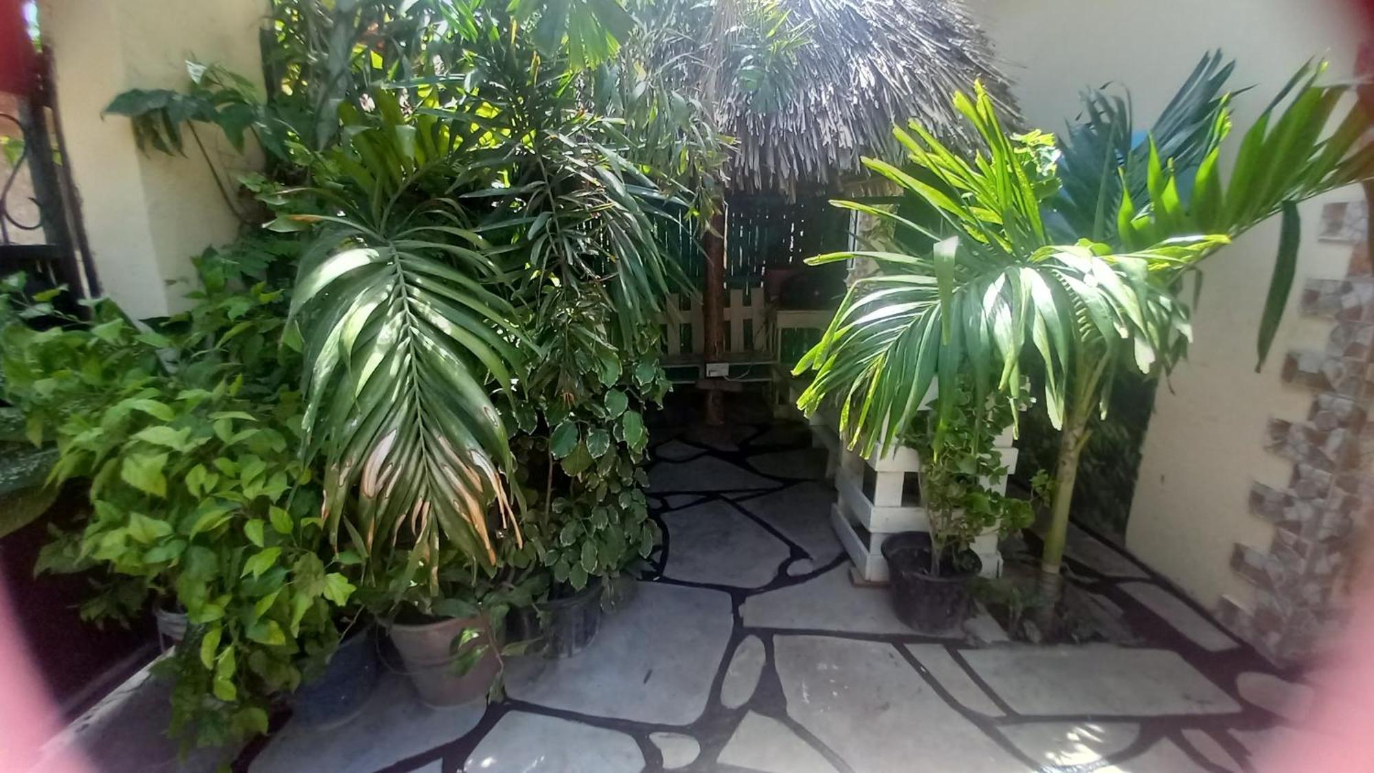 Mount Zion Guest House, Mtwapa Mtomondoni Момбаса Экстерьер фото