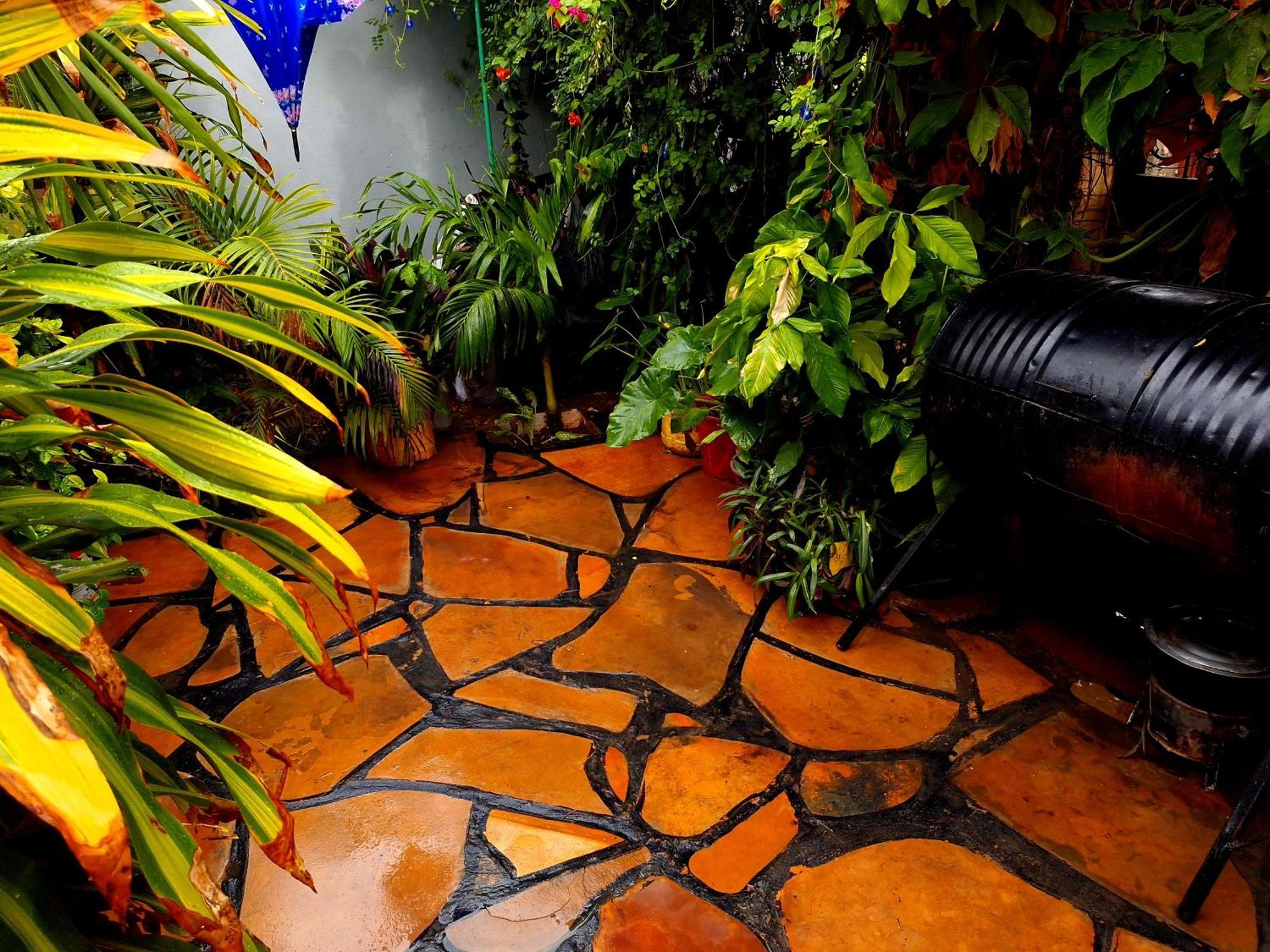 Mount Zion Guest House, Mtwapa Mtomondoni Момбаса Экстерьер фото