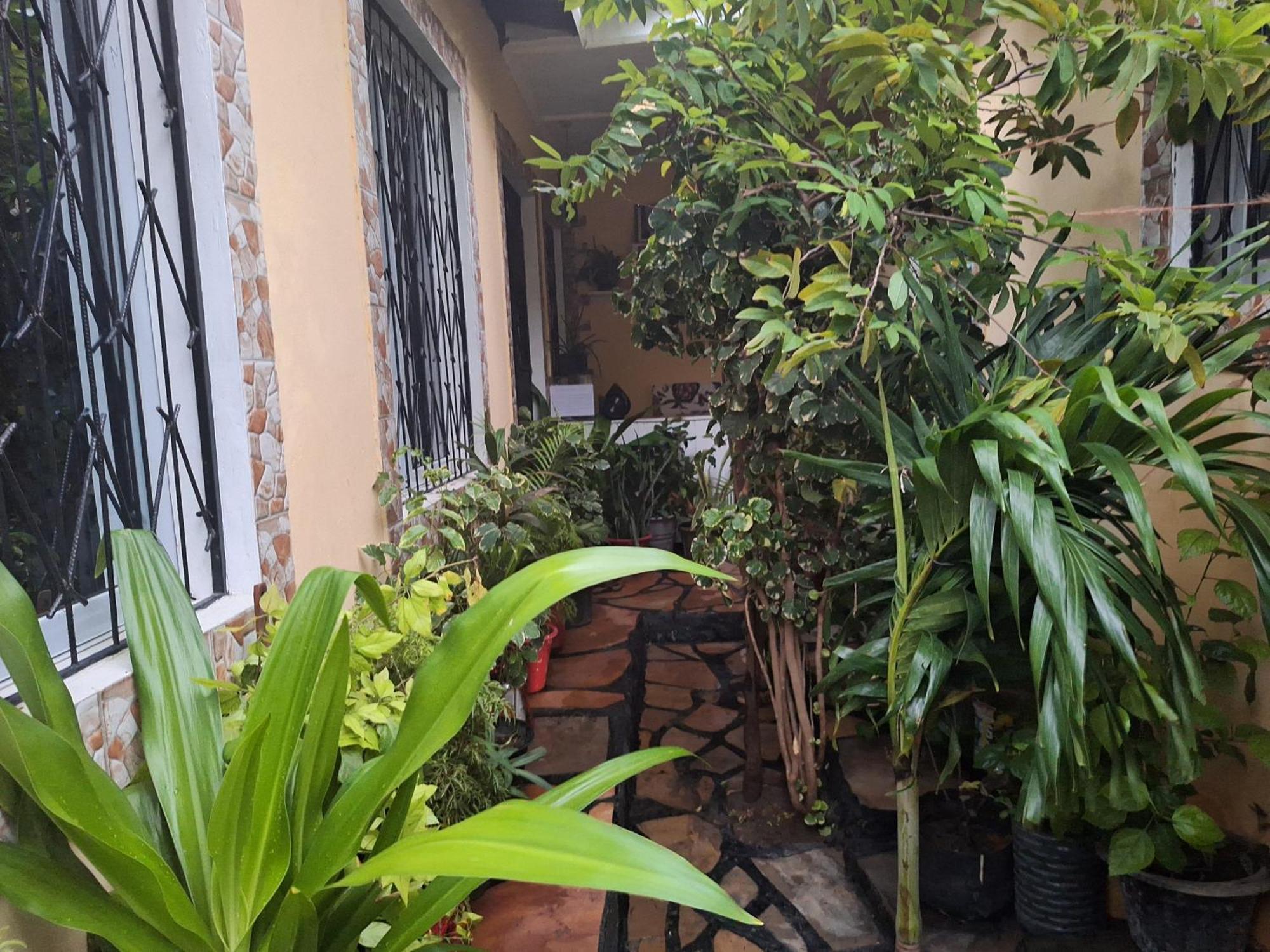 Mount Zion Guest House, Mtwapa Mtomondoni Момбаса Экстерьер фото